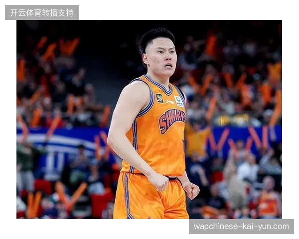 李弘权成为上海队稳定空间点，其精准投射为王哲林等内线球员创造进攻空间